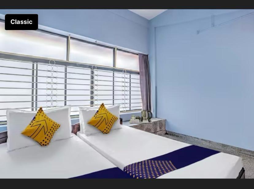 Ss Kkp Tourist Home Thiruvananthapuram Exteriör bild